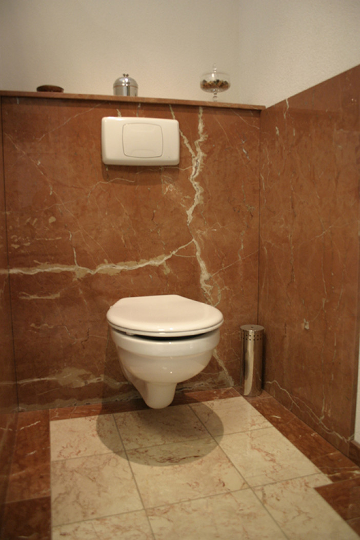 Rojo Alicante toiletlambrisering
