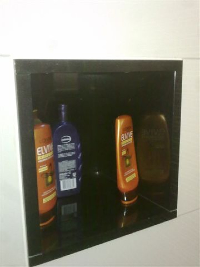 badkamer nis van nero assoluto