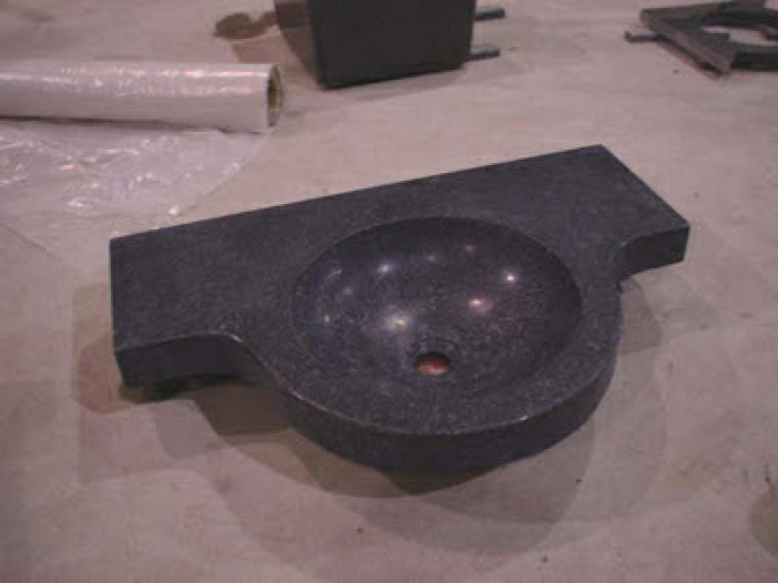 f021fb137035